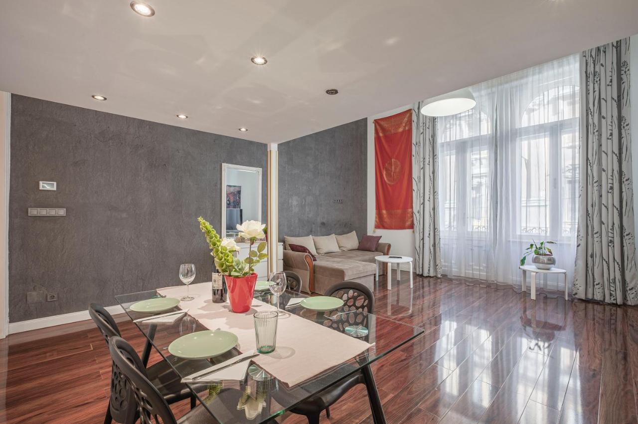 Luxury Art Deco Flat / Big Balcony Daire Budapeşte Dış mekan fotoğraf